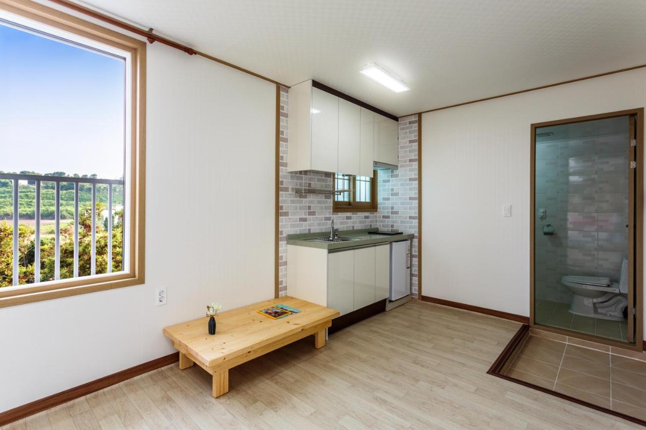 Jeju Wayo Pension Екстериор снимка