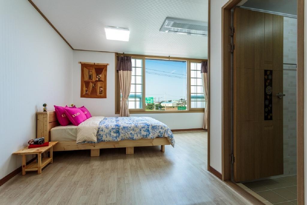 Jeju Wayo Pension Екстериор снимка
